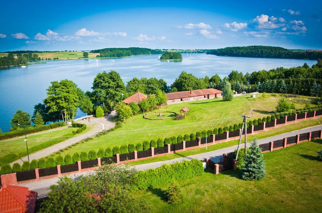 Hotel Mazurski Dworek Mikołajki Bagian luar foto