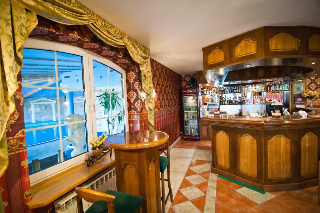 Hotel Mazurski Dworek Mikołajki Bagian luar foto