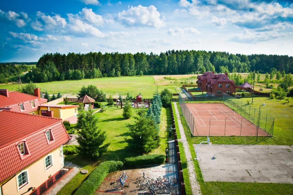 Hotel Mazurski Dworek Mikołajki Bagian luar foto