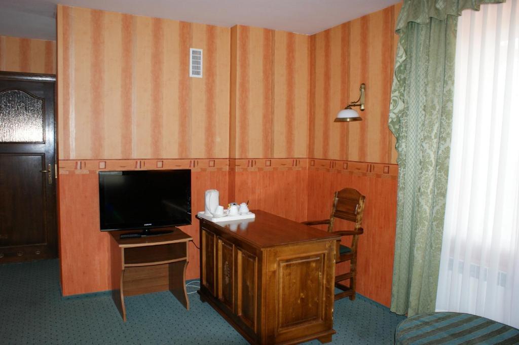 Hotel Mazurski Dworek Mikołajki Ruang foto