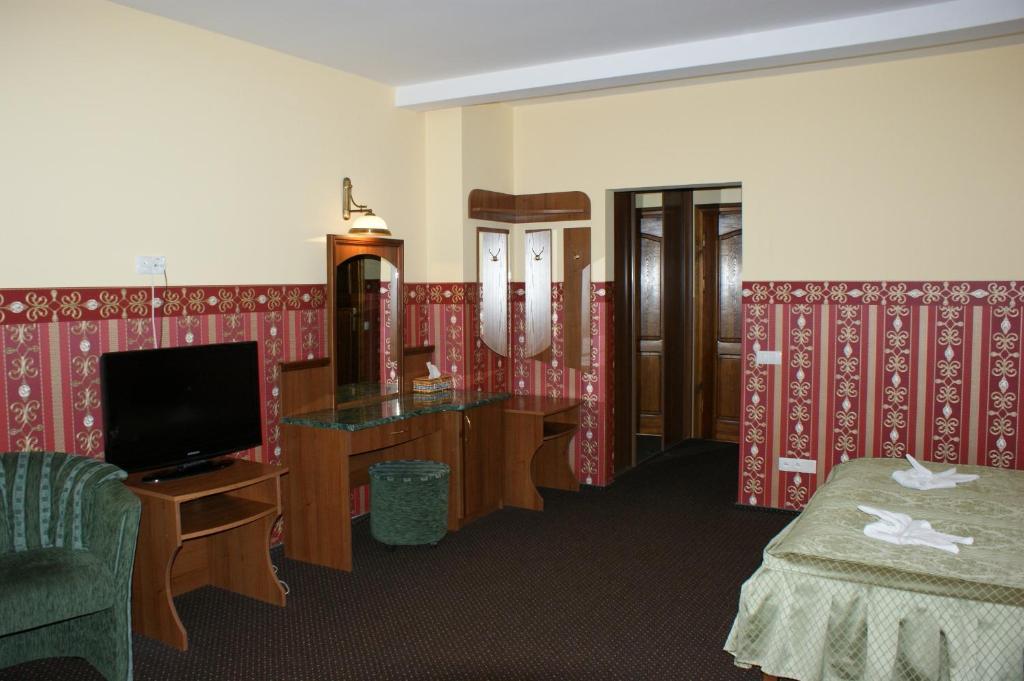 Hotel Mazurski Dworek Mikołajki Ruang foto