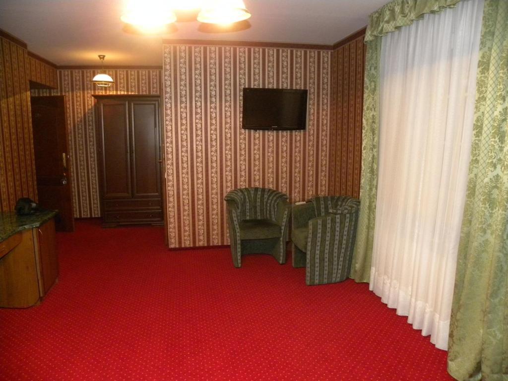 Hotel Mazurski Dworek Mikołajki Ruang foto